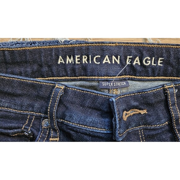 American Eagle High-Rise Crop Flare Raw Hem Super Stretch Womens Capri 4R Dark - Picture 4 of 6